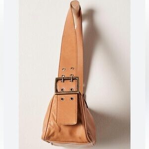 Arm Candy
FP
COLOR - Espresso
NWT